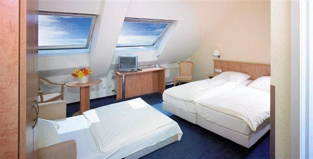 Cityhotel Primavera Trier Room photo